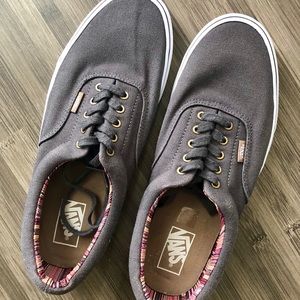 Men’s Gray with Leather Van’s Shoes